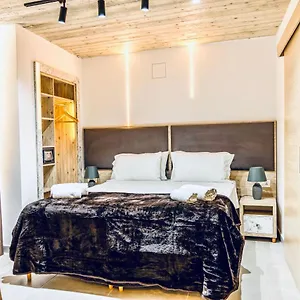 https://the-mike-boutique-living.hotelssaintjulians.com