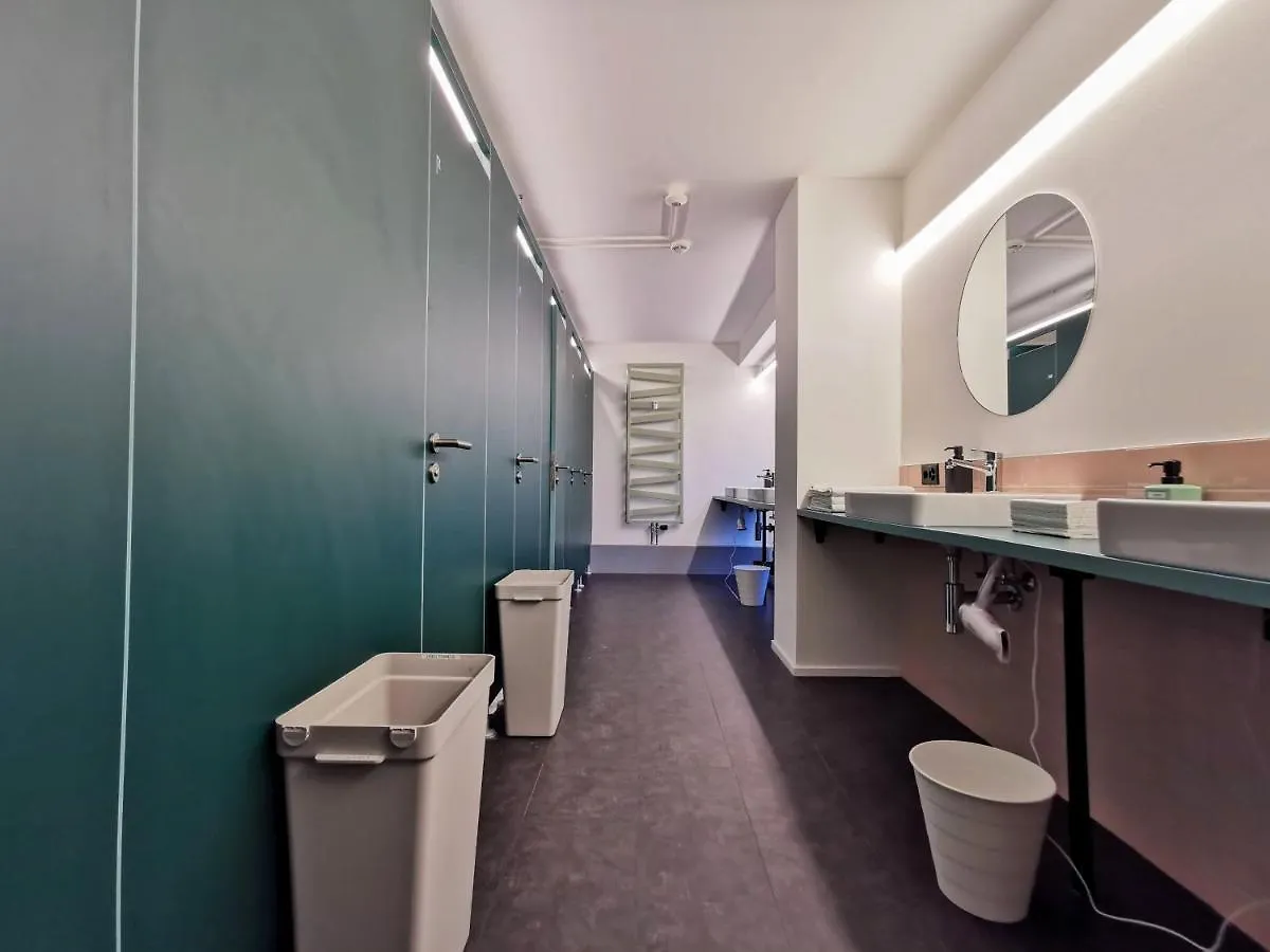 Green Marmot Capsule Hotel Zuerich Svájc